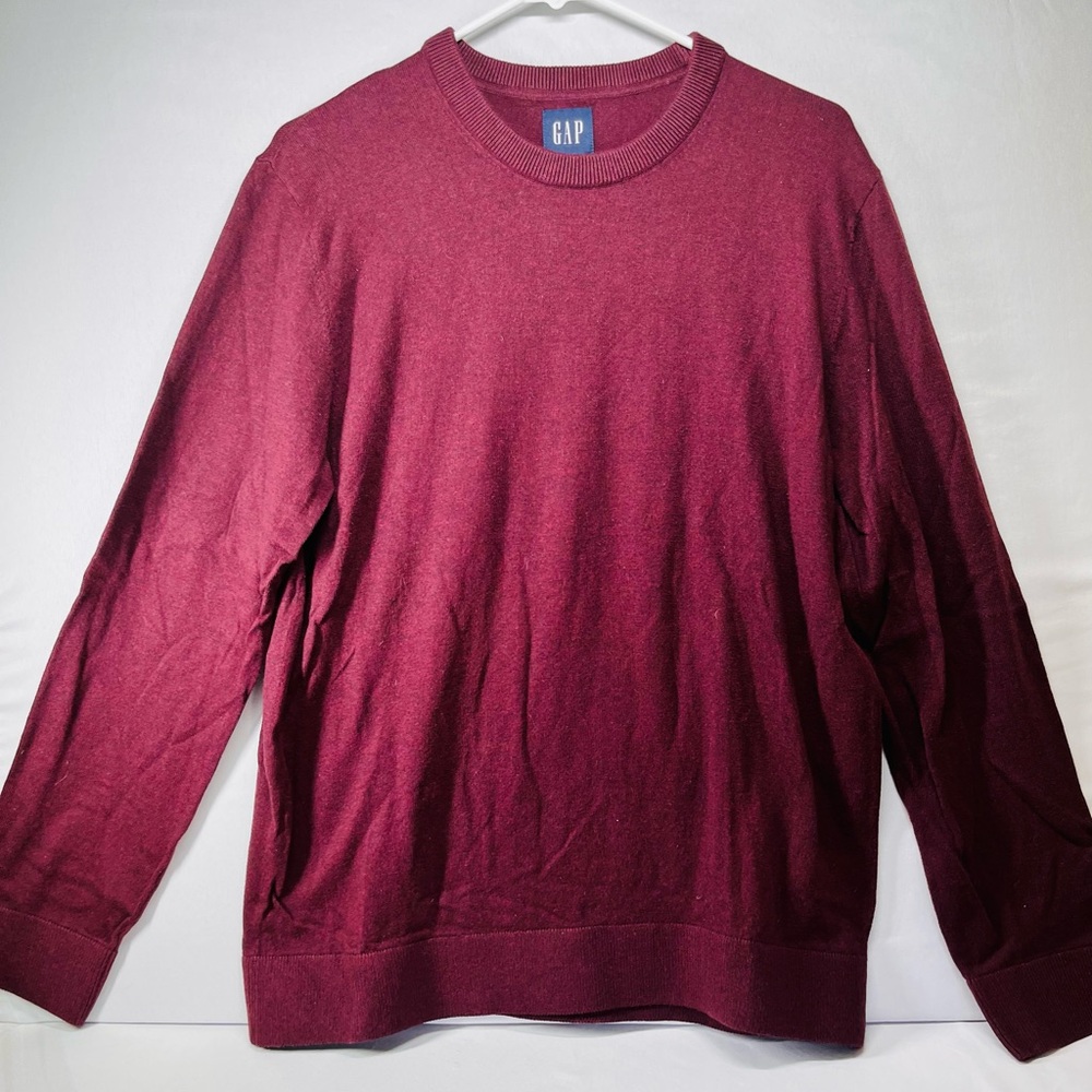 GAP Men's Deep Red Crewneck Sweater